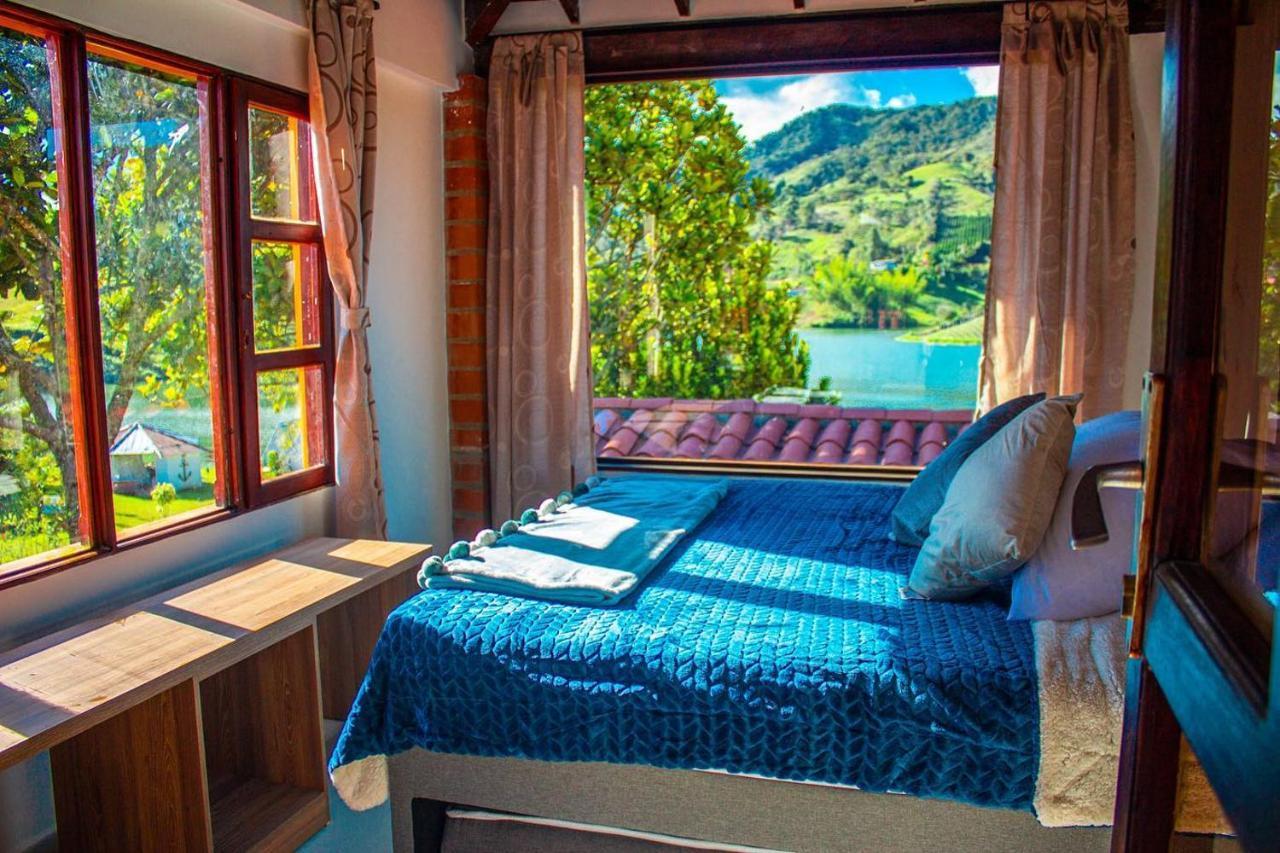 Aw Guatape Glamping Resort Guatapé Exterior photo