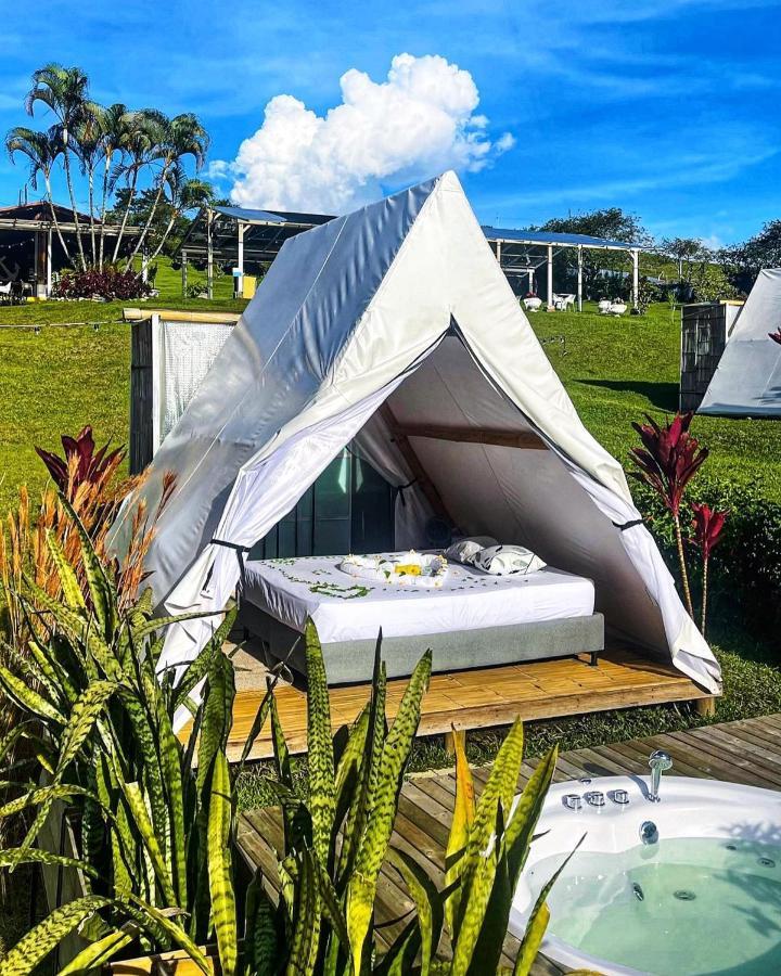Aw Guatape Glamping Resort Guatapé Exterior photo
