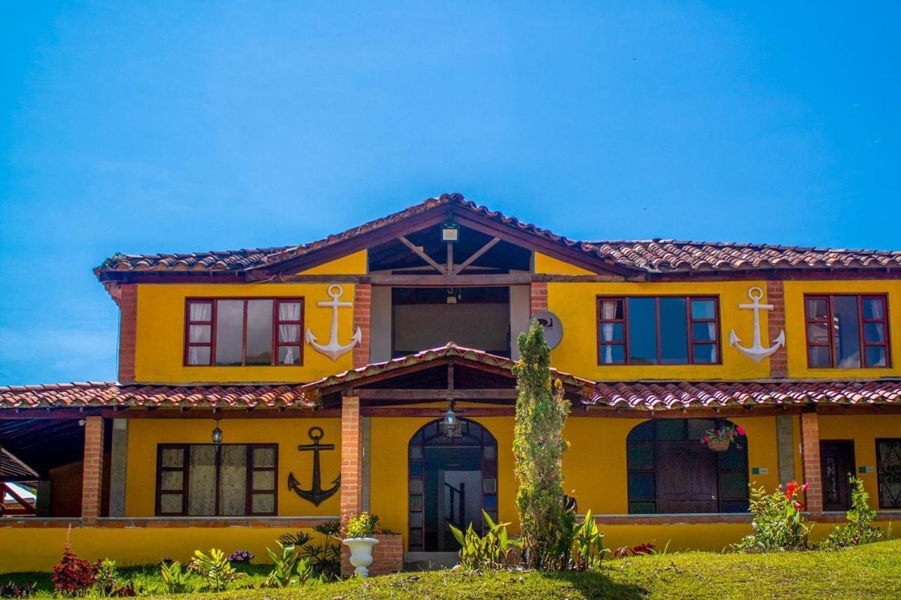 Aw Guatape Glamping Resort Guatapé Exterior photo